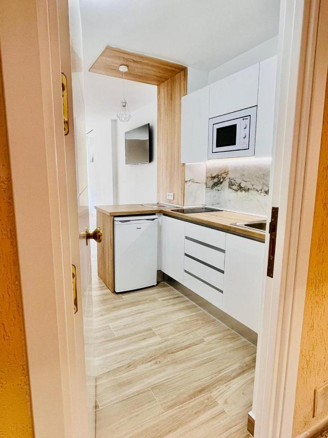 베날마데나코스타 Moderno Y Nuevo Apartamento Playa 아파트 외부 사진