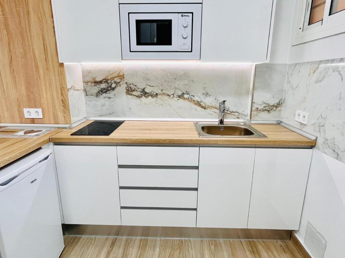 베날마데나코스타 Moderno Y Nuevo Apartamento Playa 아파트 외부 사진