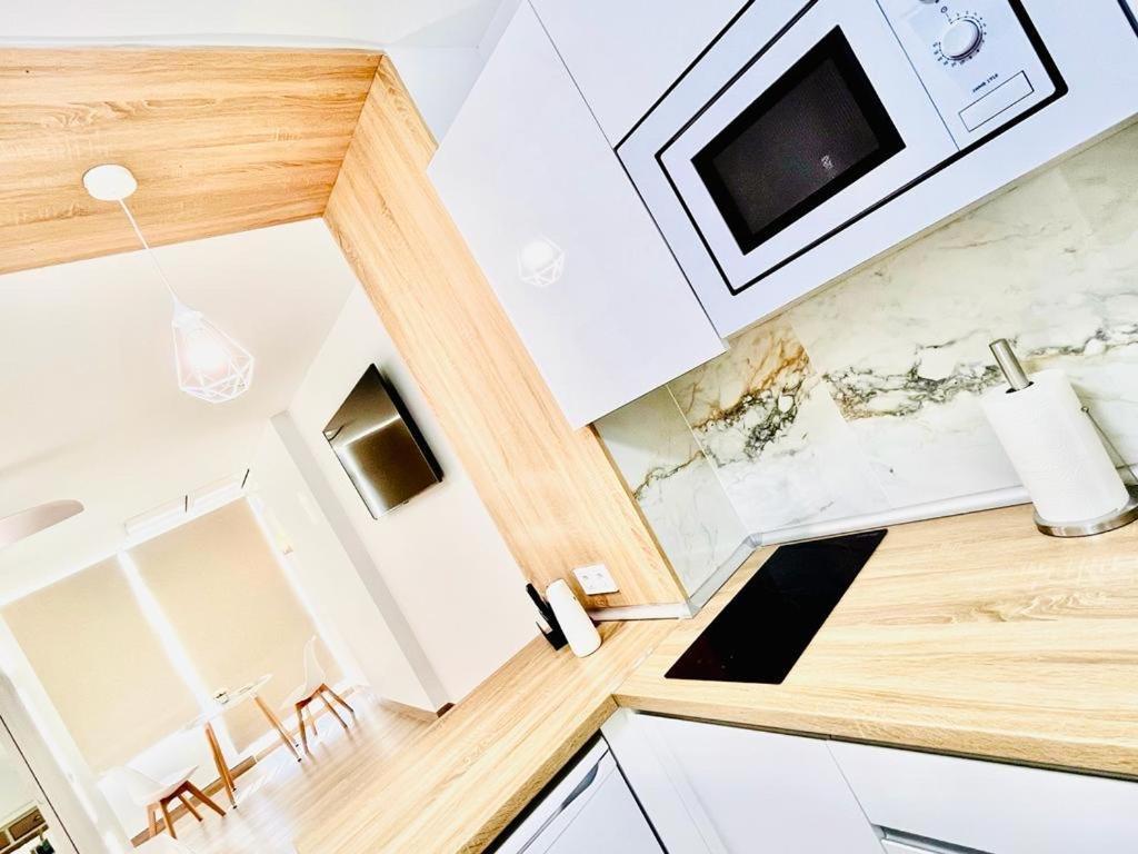 베날마데나코스타 Moderno Y Nuevo Apartamento Playa 아파트 외부 사진